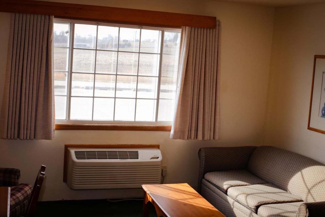 Cozy House Inn & Suites By Marifah Williamsburg Exteriör bild