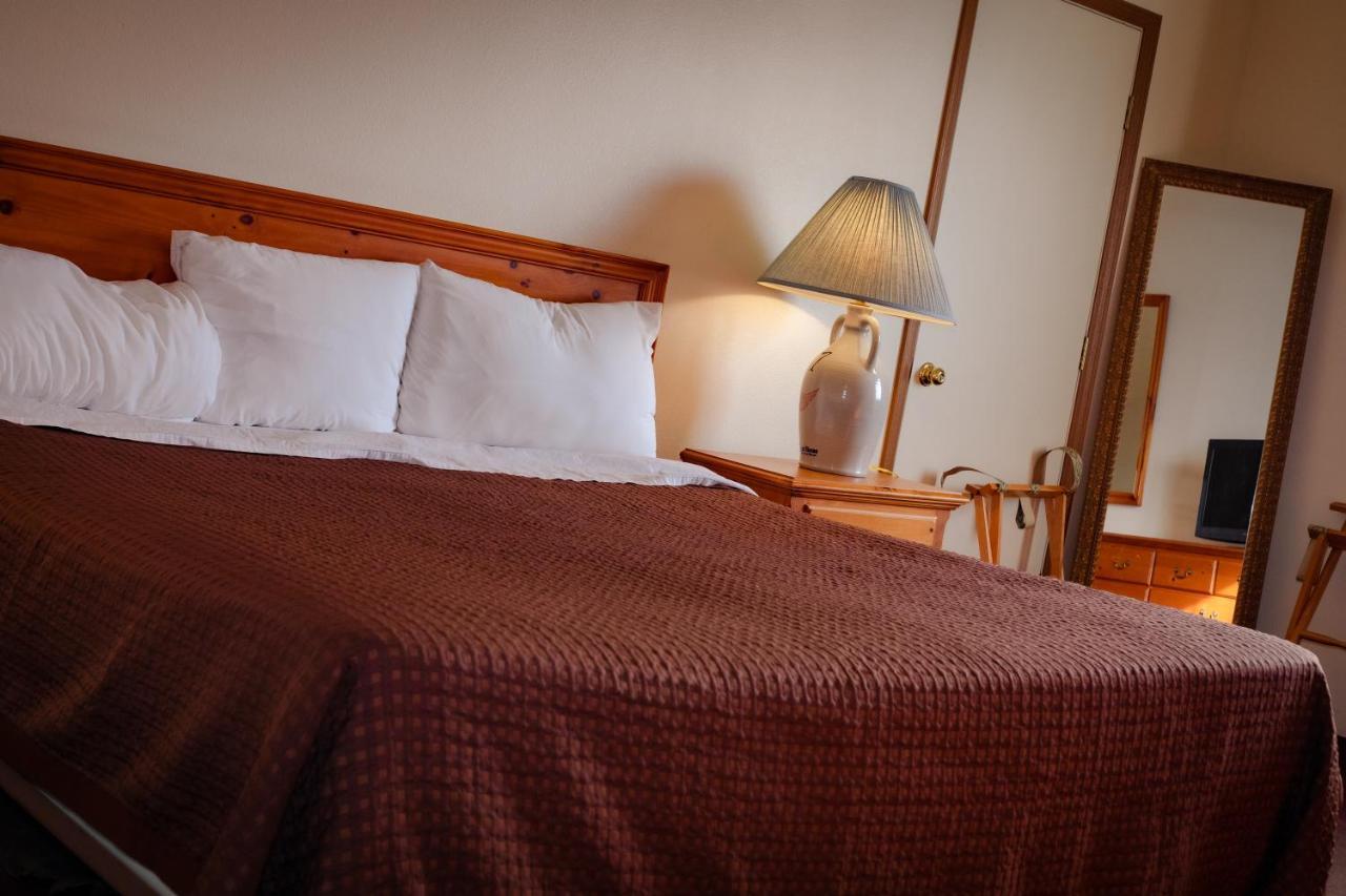 Cozy House Inn & Suites By Marifah Williamsburg Exteriör bild