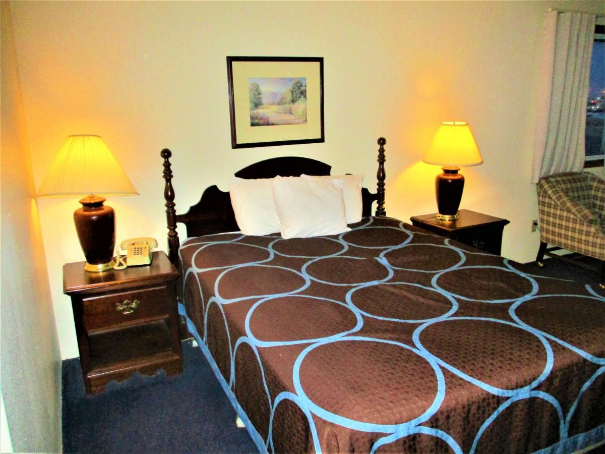 Cozy House Inn & Suites By Marifah Williamsburg Exteriör bild